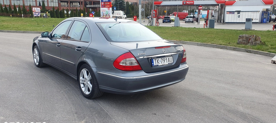 Mercedes-Benz Klasa E cena 31900 przebieg: 226000, rok produkcji 2007 z Kielce małe 154